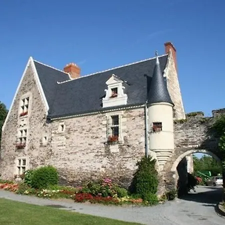 Bed & Breakfast Manoir Du Rivet Les Ponts-de-Cé